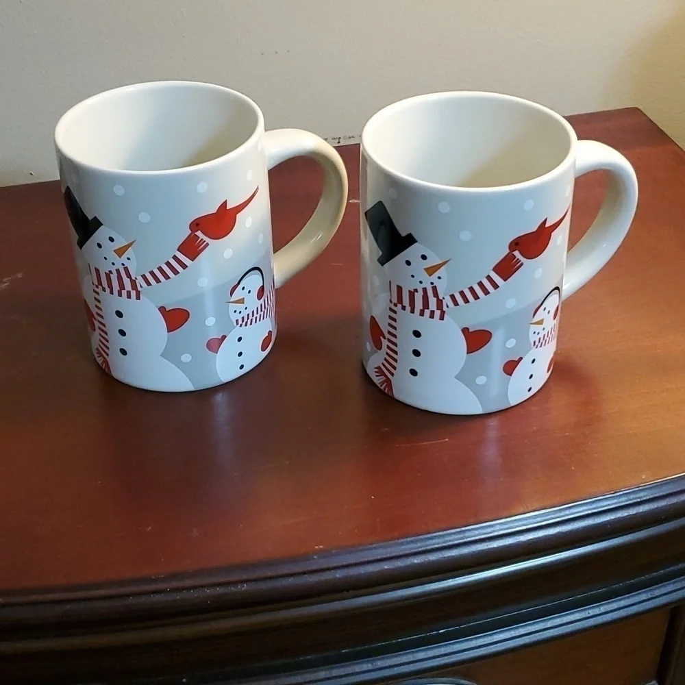 Crate and Barrel Snowman Pair of Mugs New